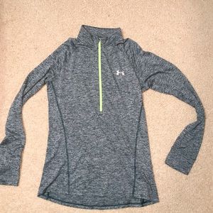 Under Armour Lightweight Long Sleeved Half Zip-Up